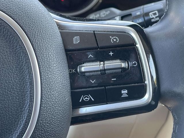 2022 Kia Carnival SX