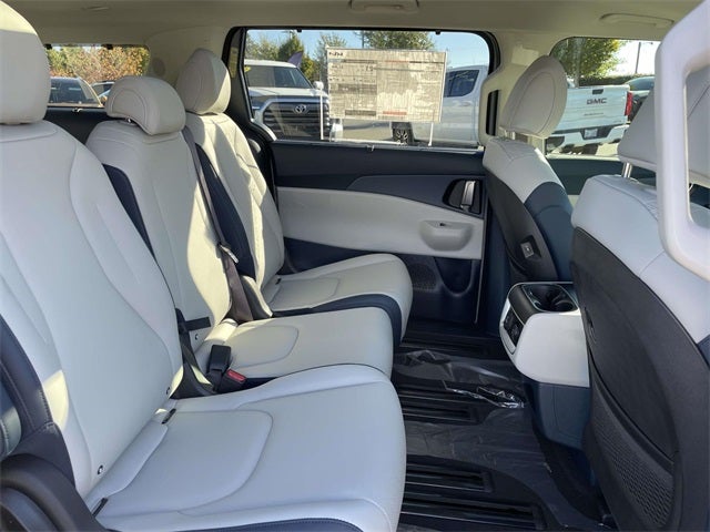 2026 Kia Carnival SX