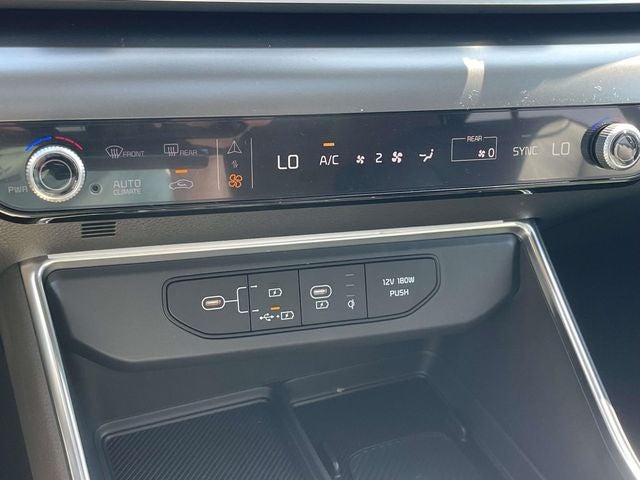 2026 Kia Carnival SX