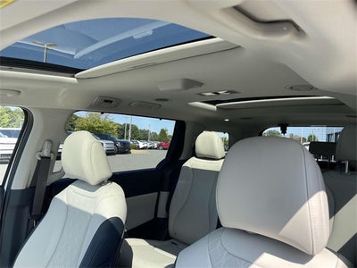 2026 Kia Carnival SX