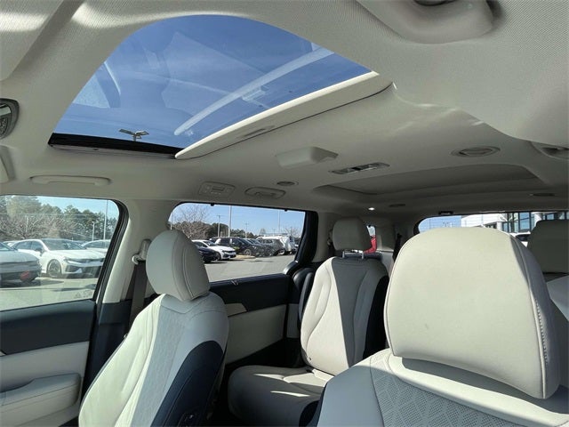 2026 Kia Carnival Hybrid SX