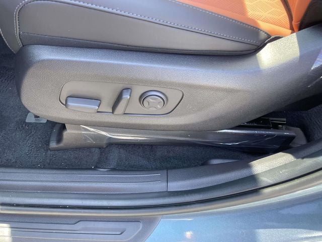 2027 Kia Carnival Hybrid SX