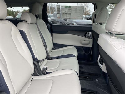 2026 Kia Carnival Hybrid SX