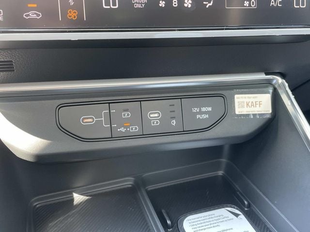 2027 Kia Carnival Hybrid SX Prestige