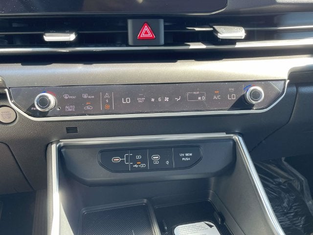 2027 Kia Carnival Hybrid SX