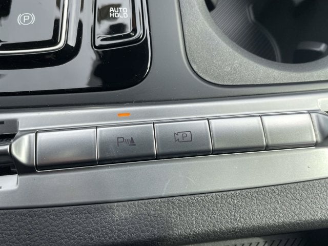 2027 Kia Carnival Hybrid SX
