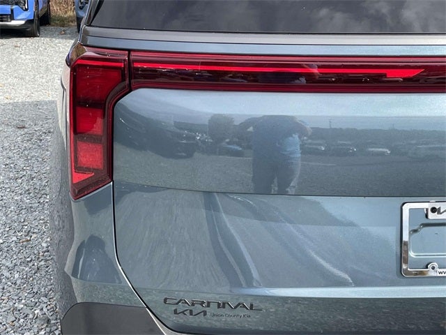 2026 Kia Carnival Hybrid SX