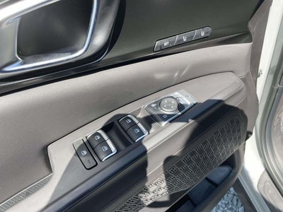 2027 Kia Carnival Hybrid SX