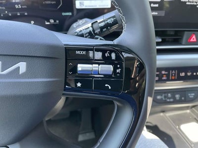 2027 Kia Carnival Hybrid SX