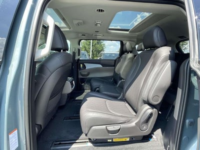 2027 Kia Carnival Hybrid SX
