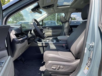 2027 Kia Carnival Hybrid SX