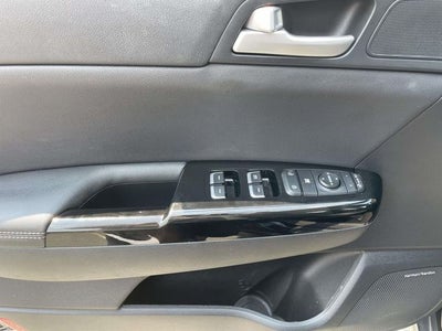 2022 Kia Sportage EX