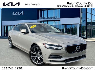 2018 Volvo S90 T5 Momentum