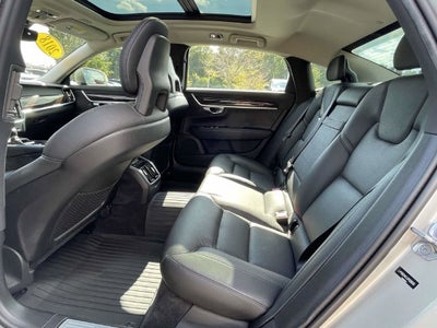 2018 Volvo S90 T5 Momentum