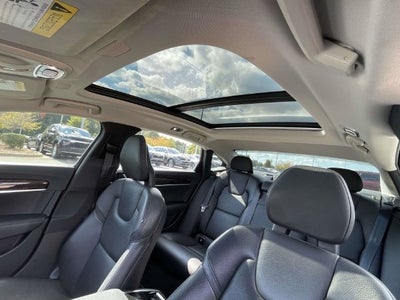 2018 Volvo S90 T5 Momentum