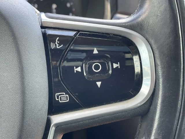 2018 Volvo S90 T5 Momentum