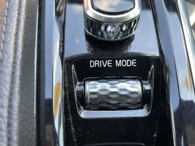 2018 Volvo S90 T5 Momentum