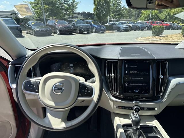 2019 Volvo XC60 T5 Momentum