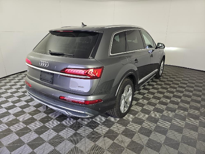 2021 Audi Q7 55 Premium Plus quattro