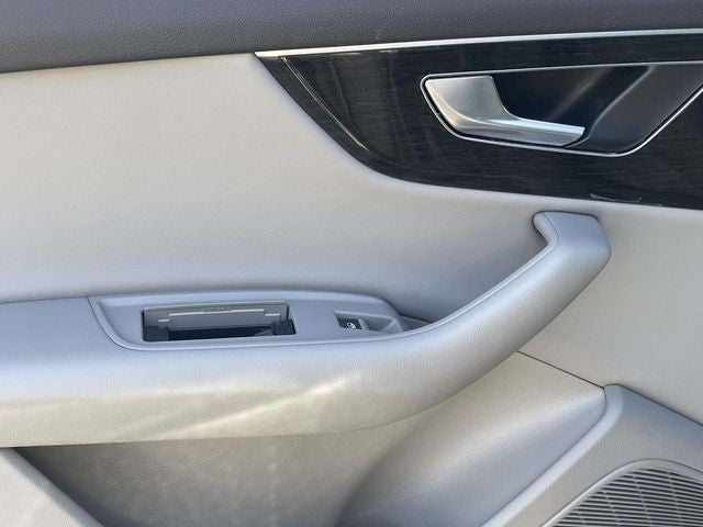 2021 Audi Q7 55 Premium Plus quattro