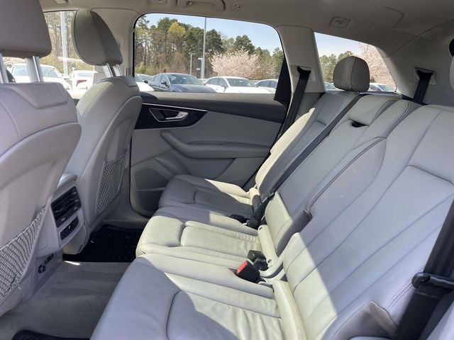 2021 Audi Q7 55 Premium Plus quattro