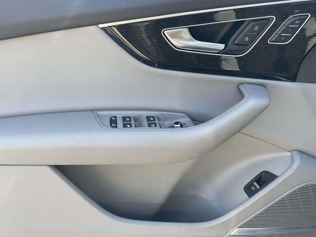2021 Audi Q7 55 Premium Plus quattro