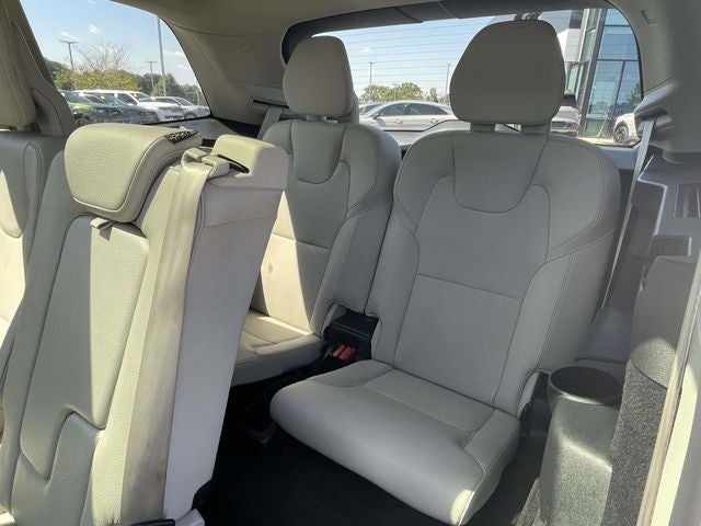 2020 Volvo XC90 T5 Momentum