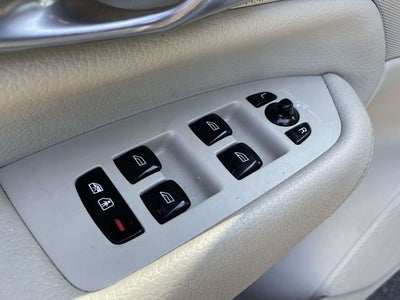 2020 Volvo XC90 T5 Momentum
