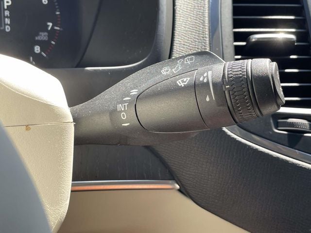 2020 Volvo XC90 T5 Momentum