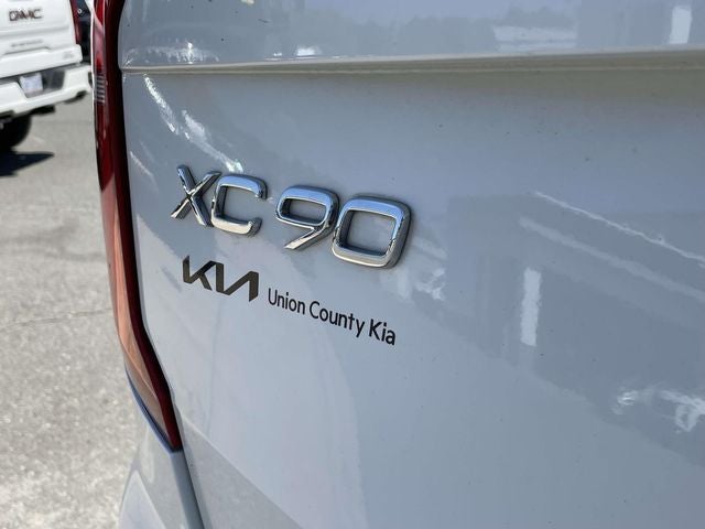 2020 Volvo XC90 T5 Momentum